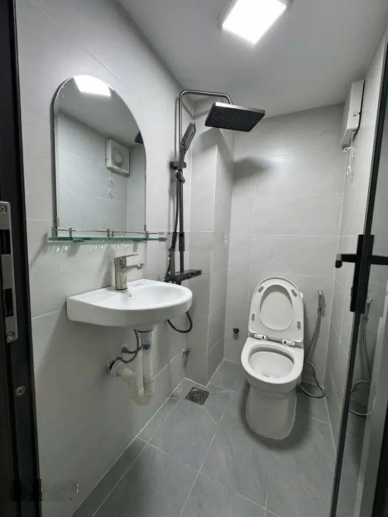 Nhà đẹp 3 lầu HXH cạnh KDC Sunrise City- chỉ nhỉnh 3 tỉ thương lượng