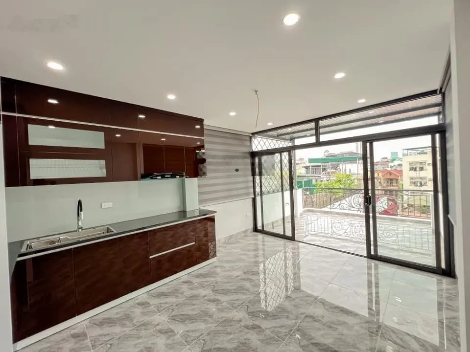 Bán nhà ngõ 183 phố Hoàng Văn Thái, phân lô quân đội, ô tô tránh, 8 tầng thang máy, chỉ 14,x tỷ