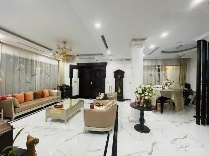 Chính chủ bán biệt thự Việt Hưng, căn song lập, gần đường Lưu Khánh Đàm. DT 190 m2 giá 40 tỷ
