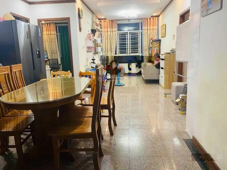 Chuyển nhượng căn hộ Phú Hoàng Anh, 88m2, 2PN, 2WC, nhà mới giá 2.65 tỷ, sổ hồng