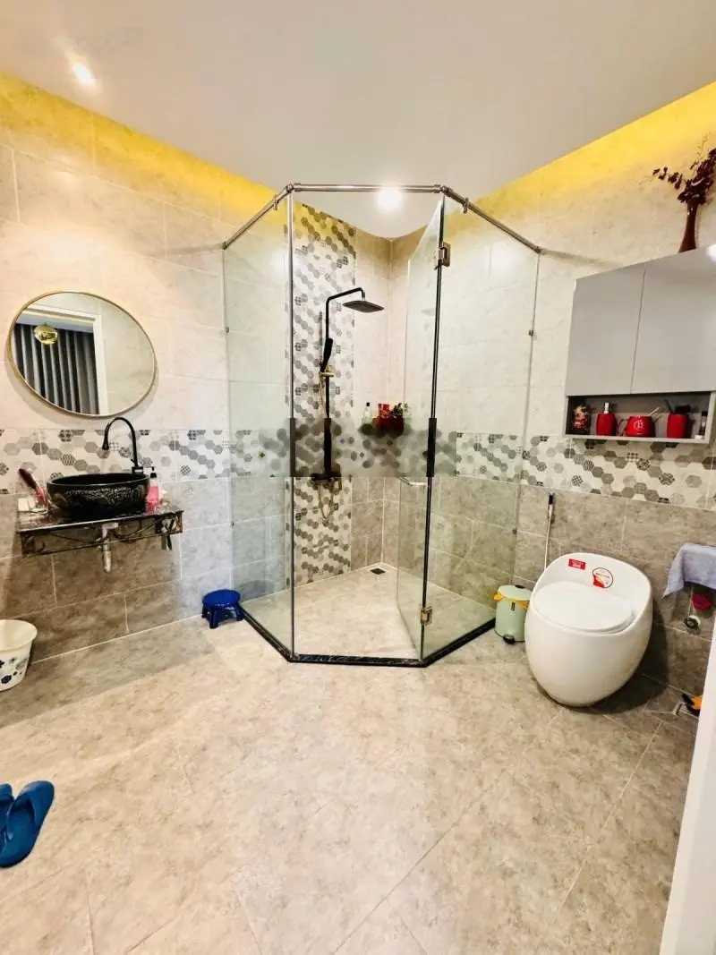 Nhà MT 6 tầng khu Đô Thị Vạn Phúc view Quảng Trường, có hầm, thang máy, Hiệp Bình Phước, Thủ Đức