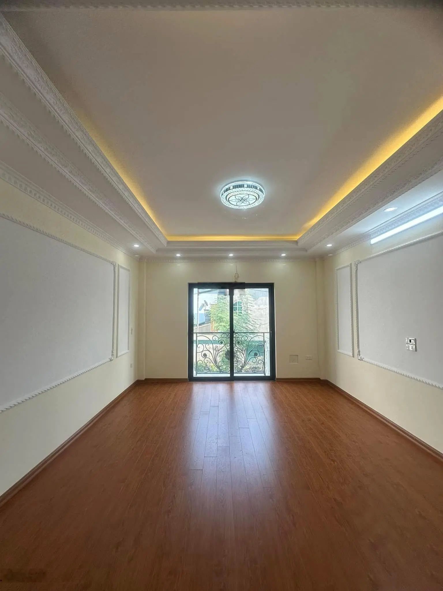 Nhà rẻ nhất Phượng Đồng 2.75tỷx4T ô tô cách 15m, 800m ra tới cầu Mai Lĩnh 12p tới bến xe Yên Nghĩa