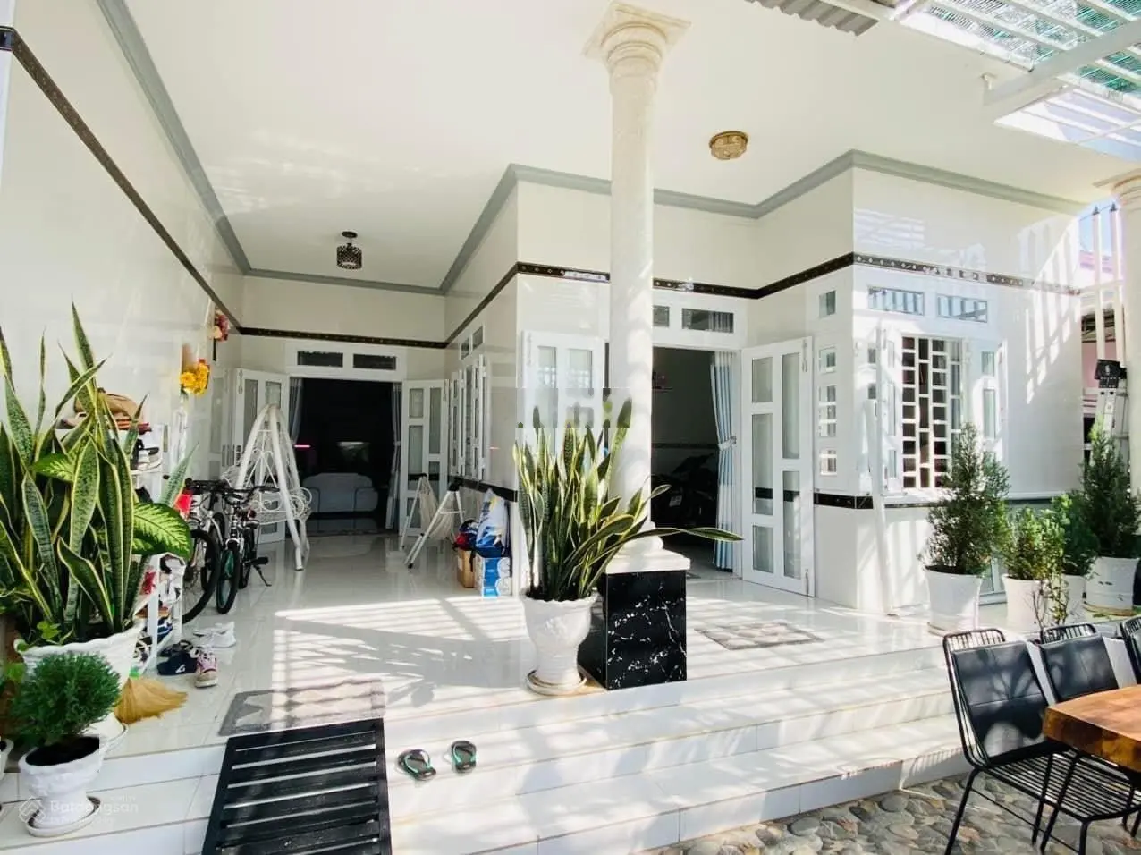 Cần bán nhà đẹp mtkd đường Hồ Quang Cảnh - Hàm Tiến - Mũi Né - Phan Thiết - giá rẻ