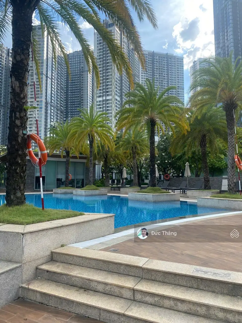 Biệt thự Tân Cảng 600m2 đất hầm 4 tầng view sông hoàn thiện full nội thất cao cấp mới 100%