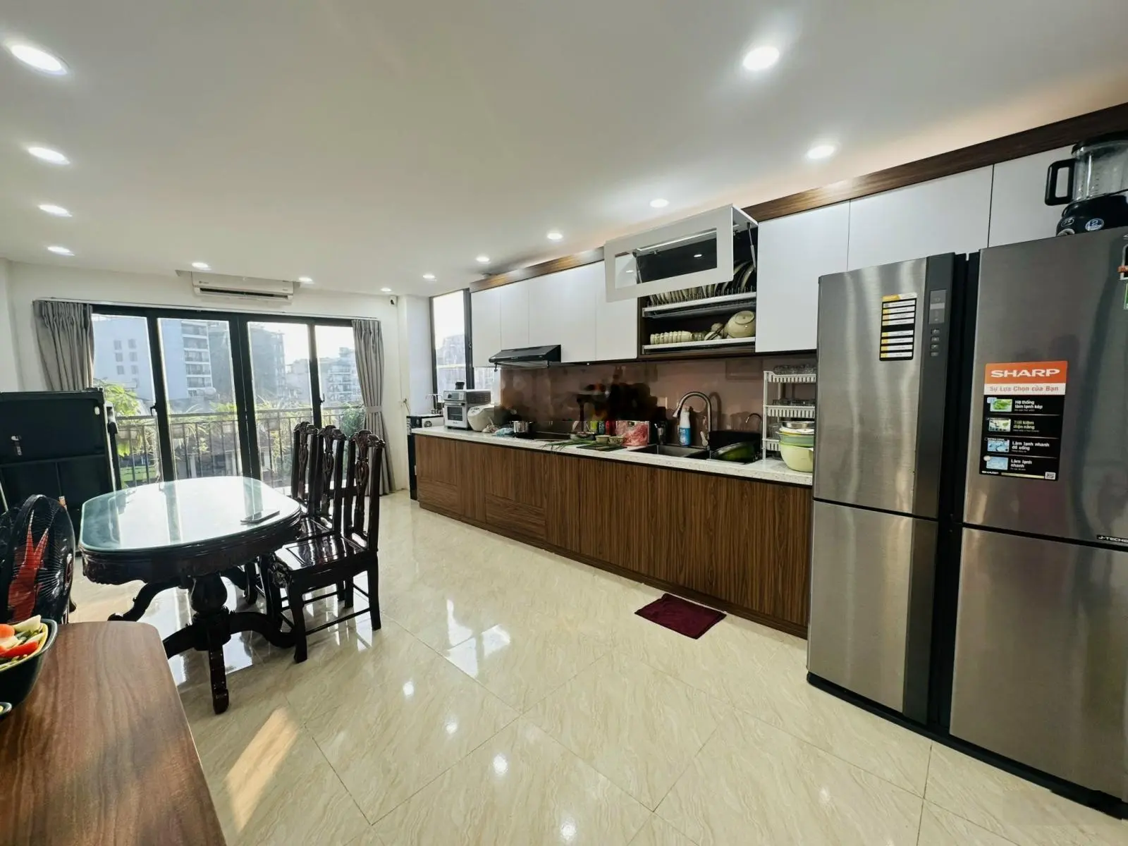 Bán nhà mặt phố Âu Cơ, Tứ Liên: 39m2, 7 tầng thang máy 13.5 tỷ