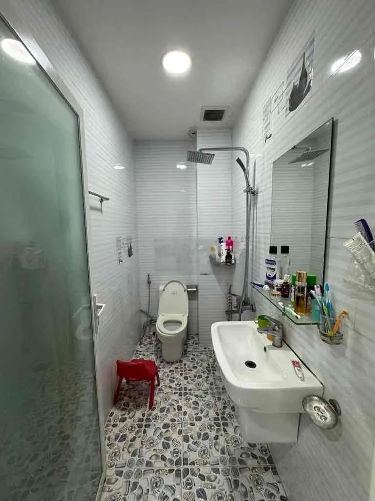 SIÊU PHẨM 4 TẦNG - ĐƯỜNG 8 MÉT THÔNG - LÊ VĂN QUỚI - 75m2 - 6 TỶ 6