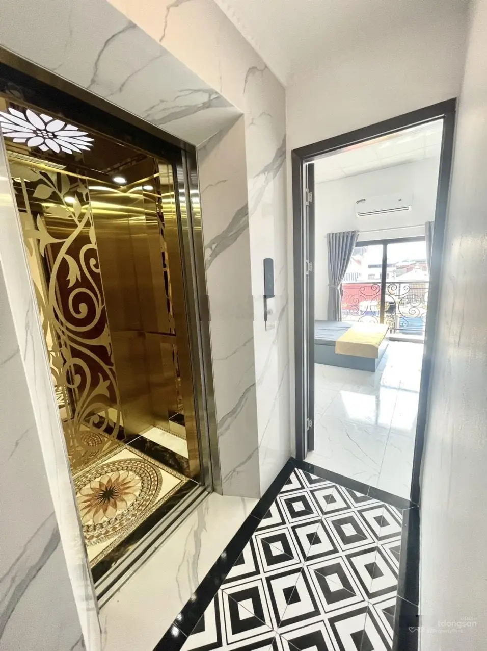 Bán chung cư mini phố Nguyễn Hữu Thọ, Ngọc Hồi, DT 100m2x7T mới tinh 24 phòng giá 17.9 tỷ