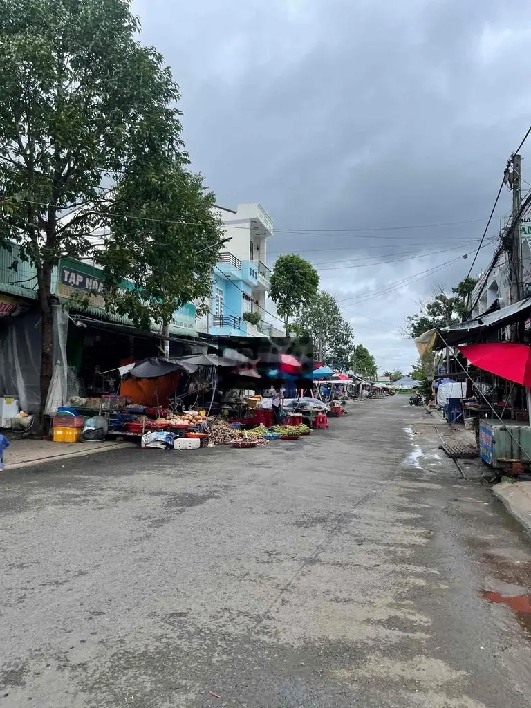 BÁN NỀN ĐƯỜNG SỐ 14 TTTM PHONG ĐIỀN