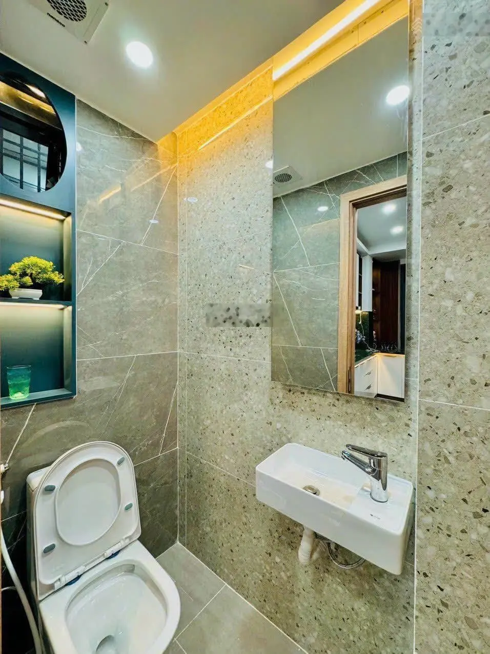 Siêu phẩm quận 4 đường Vĩnh Hội P4 sở hữu riêng nhà 52m2 giá 3 tỷ 290, hẻm 5m, LH 0938350527