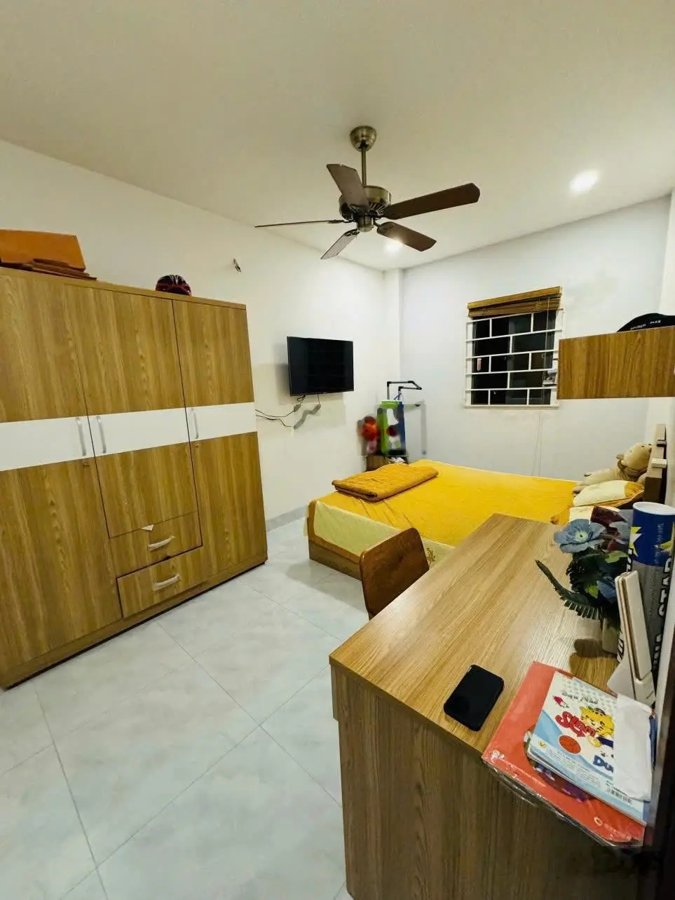 Bán nhà 3 tầng KĐT VCN Phước Long 1, 60m2 ngang 6m, gia 6,2 tỷ gần công viên