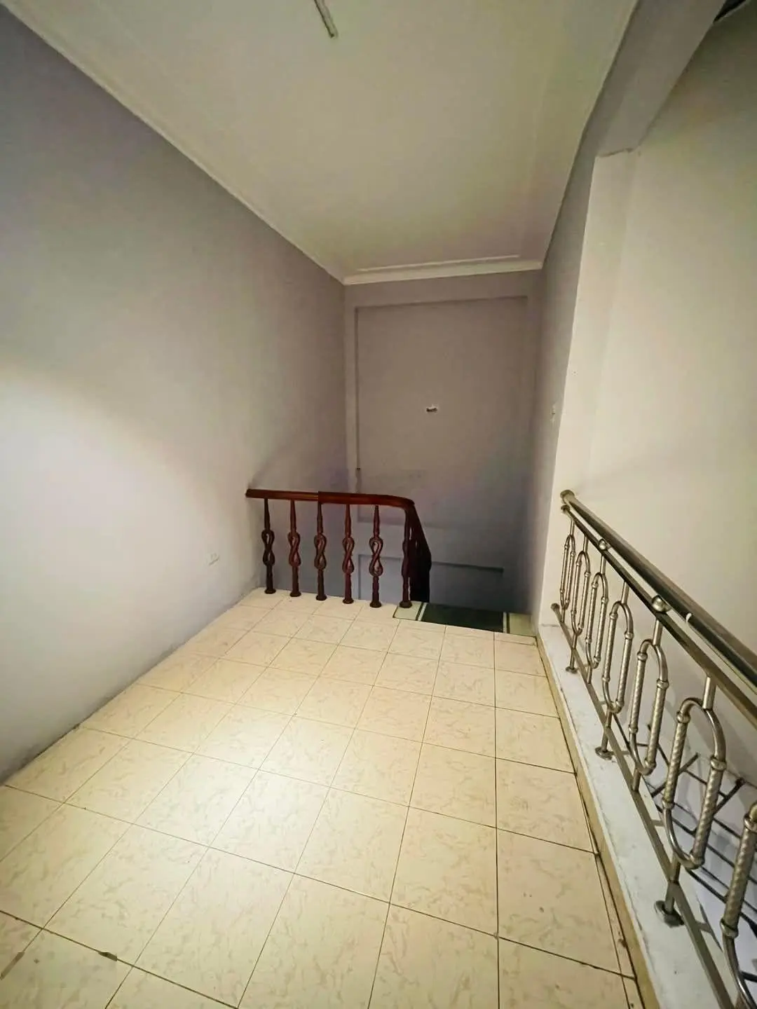 Bán nhà mặt phố - Lê Đại Hành - mở VP, kinh doanh đỉnh - Hai Bà Trưng DT 42m2, 5tầng. Giá 30 tỷ