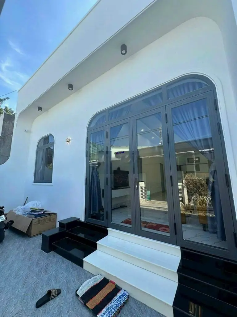 NHÀ P. PHÚ KHƯƠNG,105m, 2PN, cách vòng xoay Phú Khương 150m, BẾN TRE