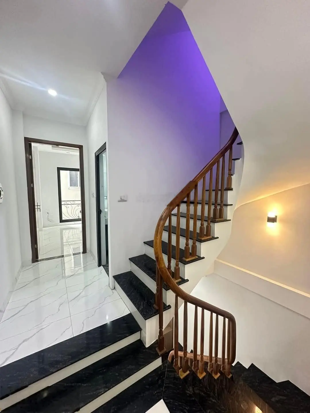 Nhà Kim Chung 38mx4 tầng, đơn lập, thiết kế hiện đại, gần KĐT Hinode giá chỉ 4,95 tỷ