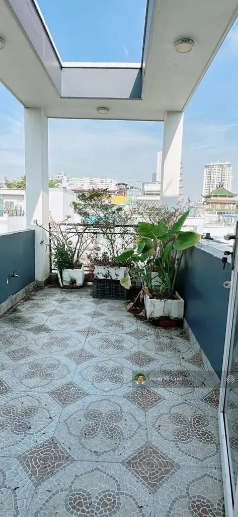 Bán nhà đường 42, Q4, 30m2, giá chỉ 4.65 tỷ, 5 tầng mới đẹp, dòng tiền 15tr/tháng