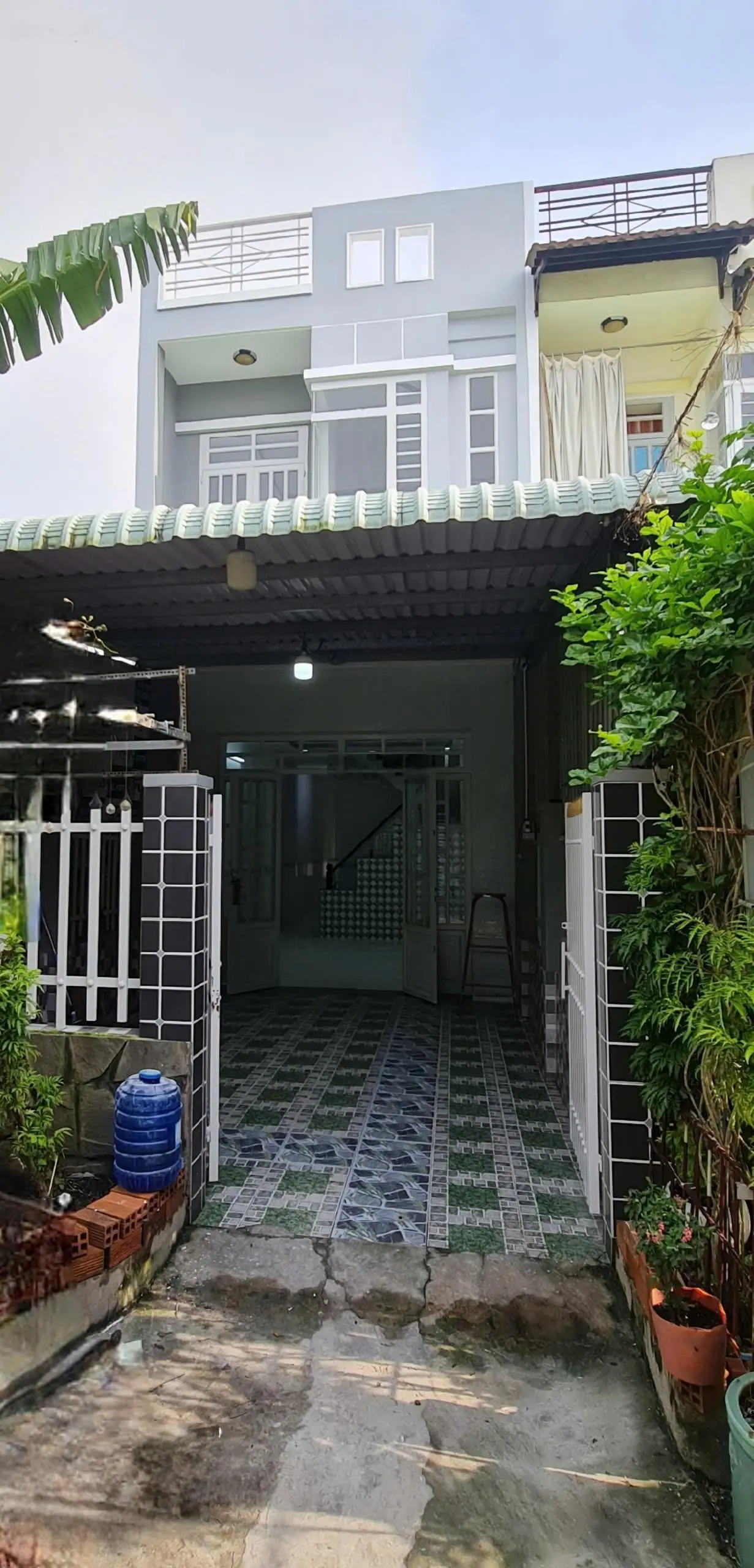 Bán nhà gần cây xăng Tân Kim 4x25m, SHR 1tỷ950tr