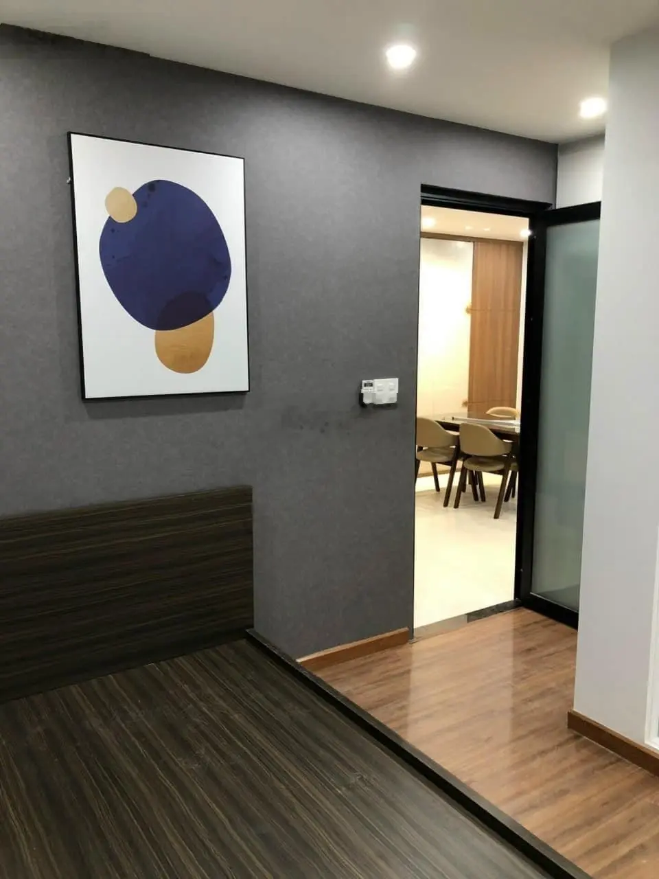 Chính chủ cần bán CH Saigon South Residences, 2 phòng ngủ, nhà mới, đã có sổ hồng