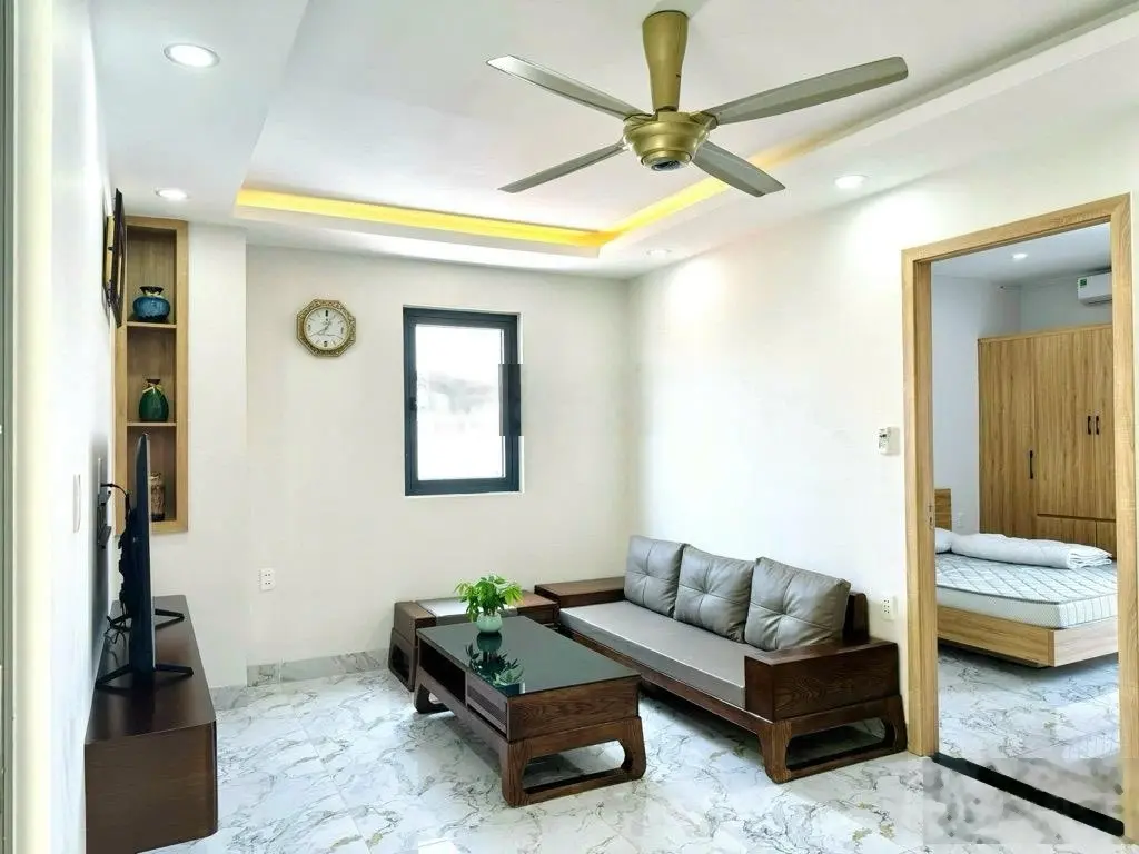 Toà căn hộ 4,5 tầng đường Trần Khánh Dư, doanh thu 70 triệu. Sát biển Mỹ Khê