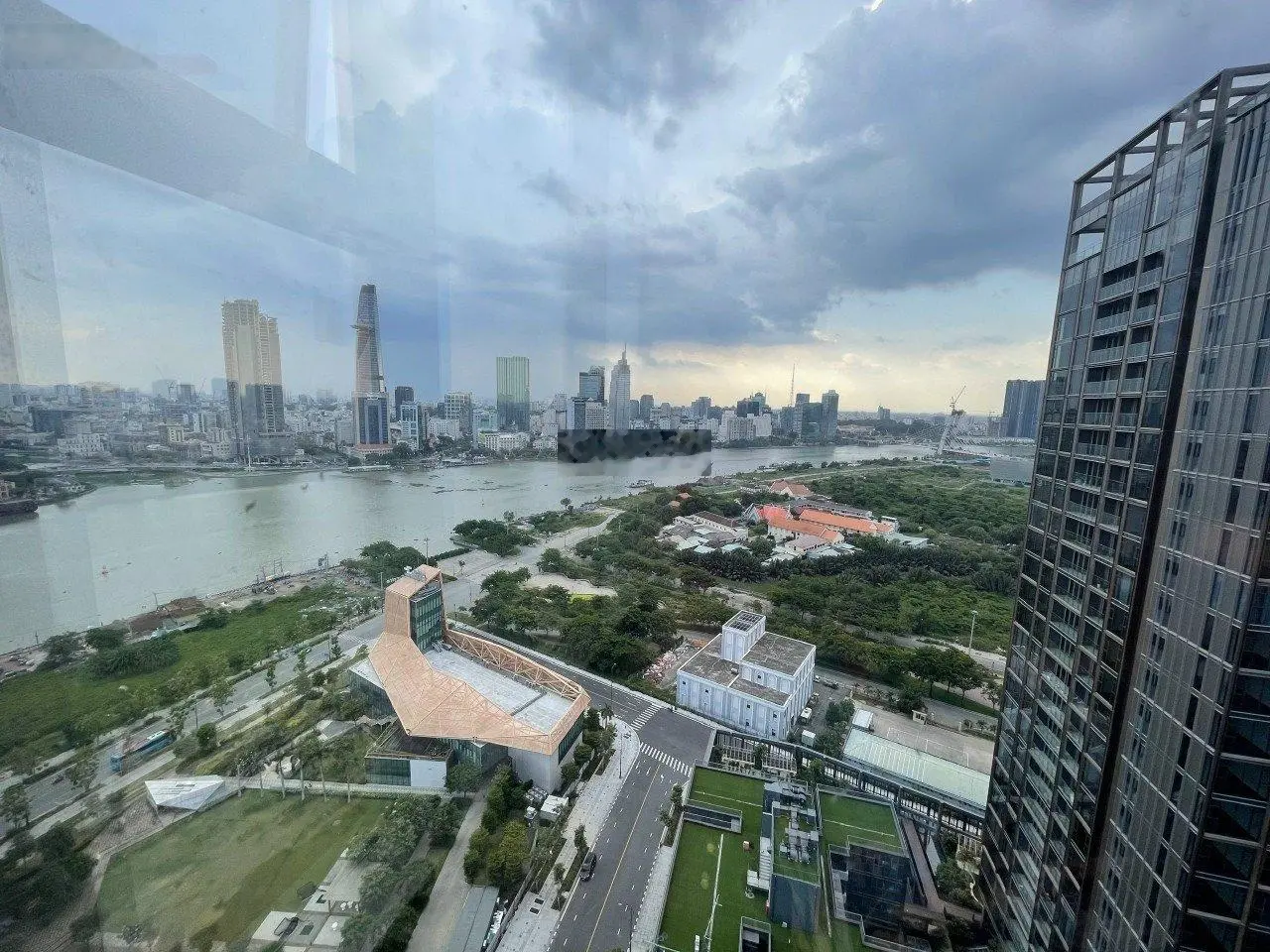 Siêu phẩm Empire City 2PN-100m2 tầng cao trên 20, view sông Quận 1,trục Tilia T1C.07, giá 18,7 tỷ