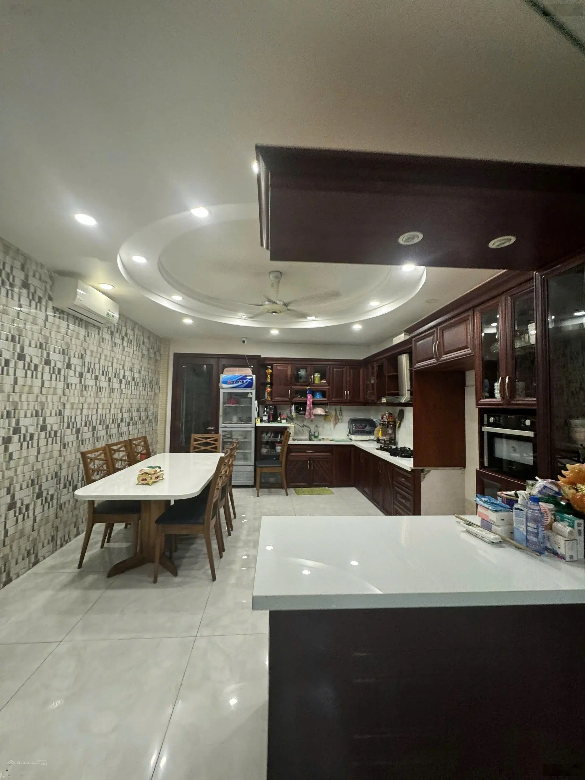 Bán nhà 4,5x20m nhà 3 lầu, khu nội bộ đường Nguyễn Văn Săng