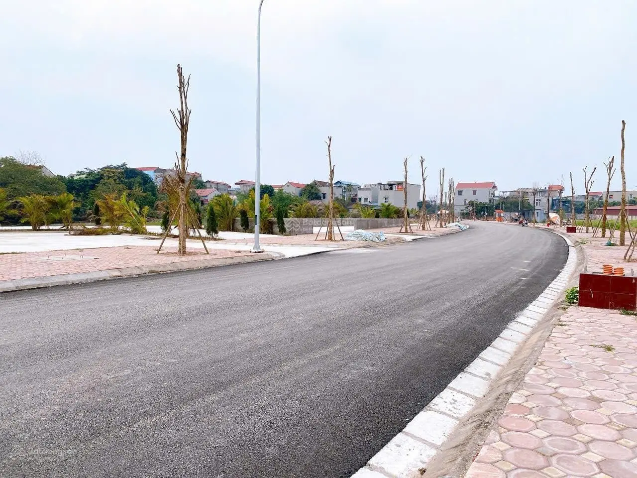 Chính chủ bán lô đất n6 phưỡng mỹ độ TB Bắc Giang, sổ đỏ chính chủ 0989 580 ***