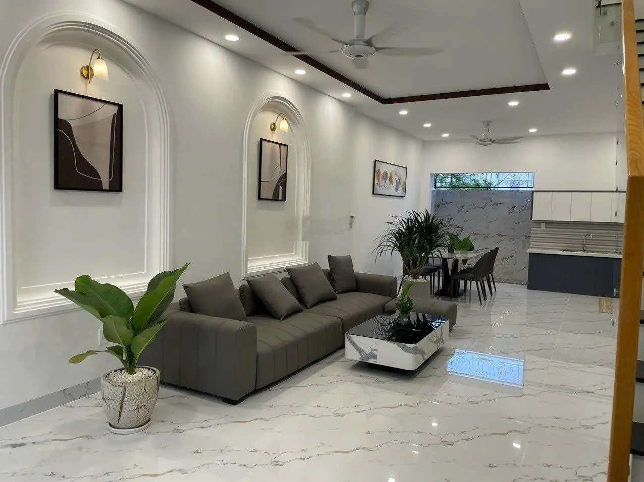Bán Nhà Đẹp Thiết Kế Tân Cổ Điển Đối Diện Công Viên Khu Đô Thị Hà Quang 2, Phước Hải, Nha Trang
