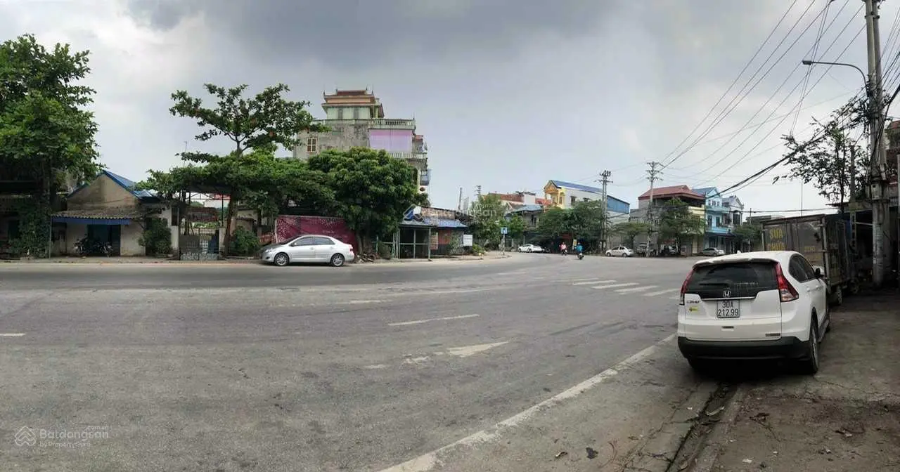 Bán nhanh đất mặt đường chính 3/2 thành phố Thái Nguyên mặt tiền 12m liên hệ 0969 371 ***