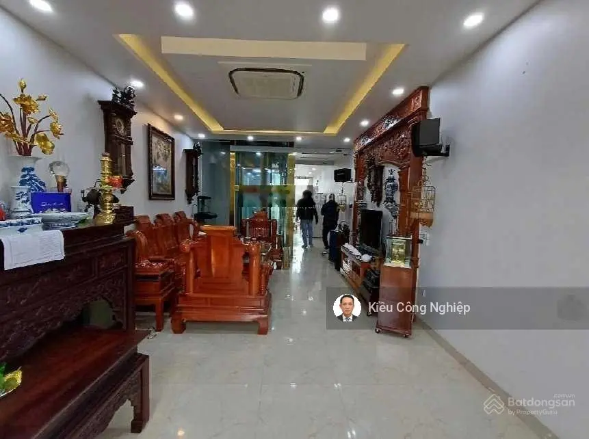 Bán nhà phố Kim Đồng DT 70 m2 x 8 tầng thang máy x 2 mặt tiền KD