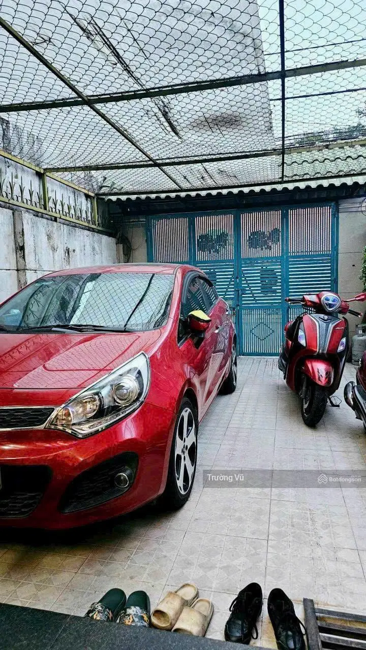 Nhà mặt tiền 4,2x22 ngay Lavita Garden Trường thọ thủ đức 9ty5 4 tầng 5PN6WC song hành xalo Hà Nội