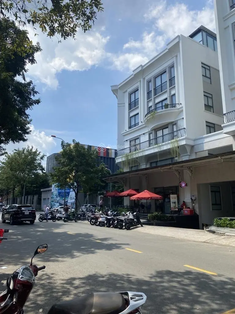 Gần Vạn Phúc City, KDC đẳng cấp quốc gia, 5 tầng, dòng tiền 50tr/th, 95m2, nhỉnh 22 tỷ