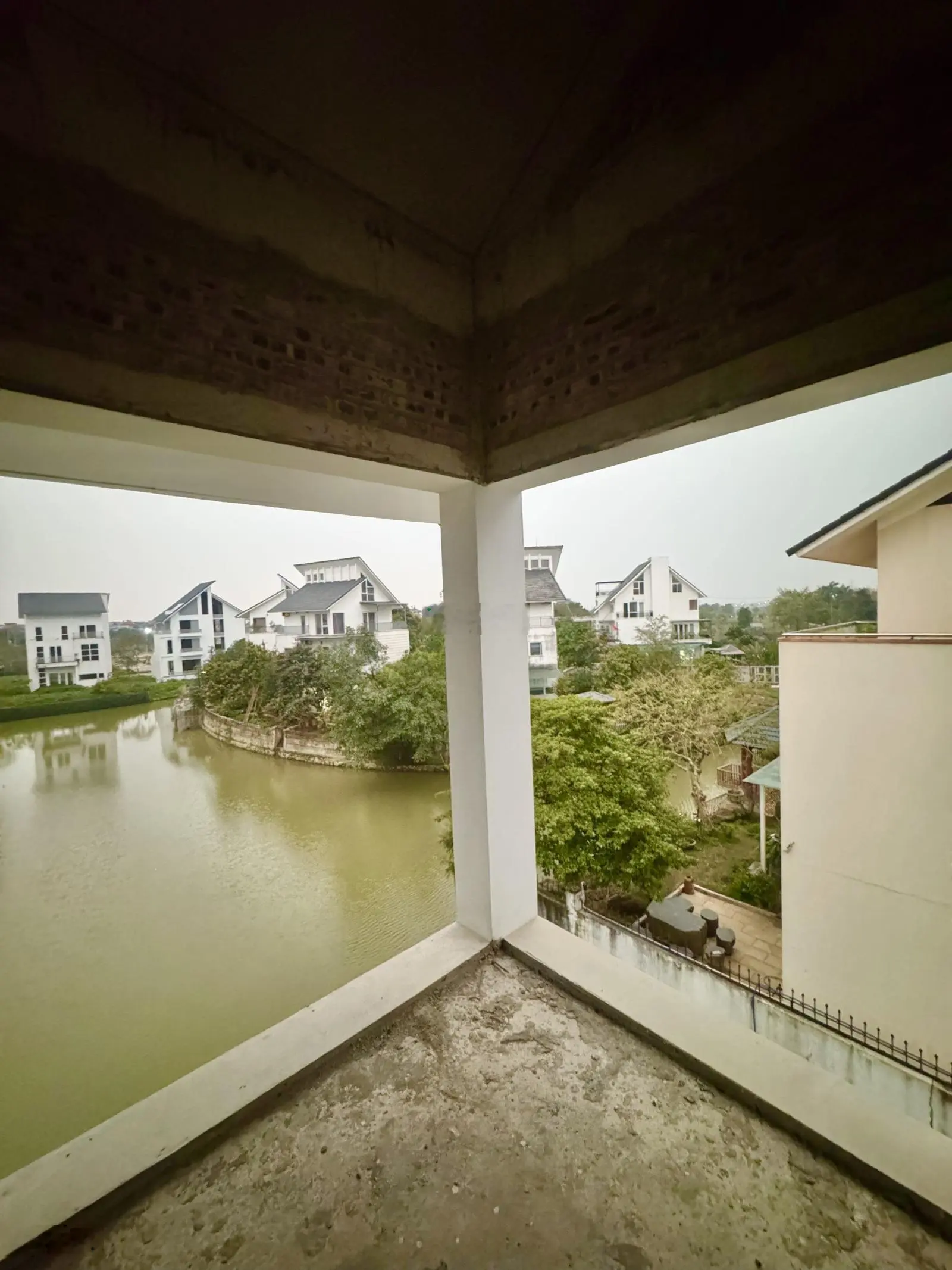 Cần bán siêu biệt thự mặt hồ siêu dài ~ 368m2 tại khu đô thị ngôi nhà mới New House City - Quốc Oai