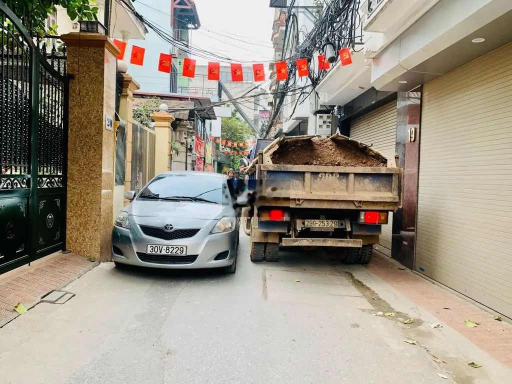 Bán Nhà Tứ Liên Nở Hậu 35m2, 5T Thang Máy 7,3 Tỷ Đg ÔTô GT Thuận Tiện