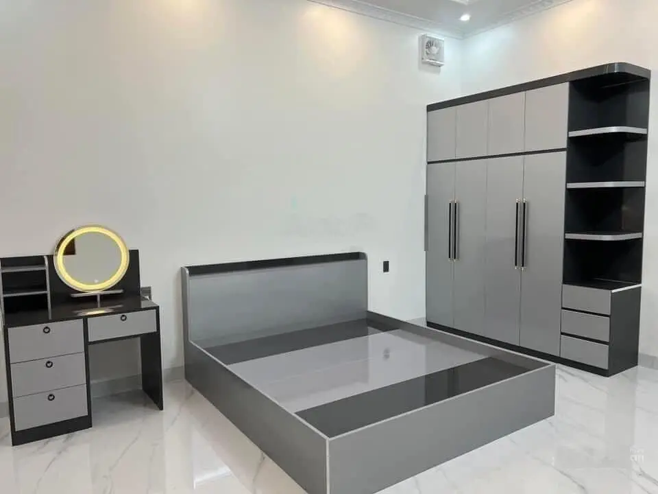 (Siêu hiếm) bán 40m2 x 6 tầng thang máy - thông sàn - Xuân La, ngoại giao đoàn - giá 6.85 tỷ