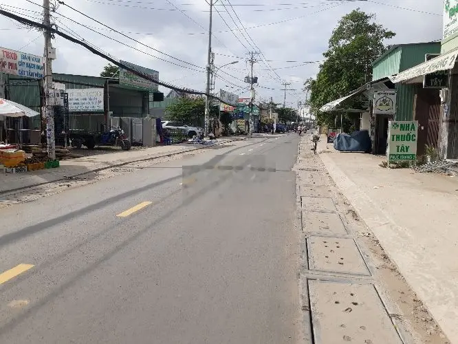 Bán lô đất 105m2 trung tâm thị trấn Hóc Môn, Sổ Hồng Riêng, Giá: 1.1tỷ