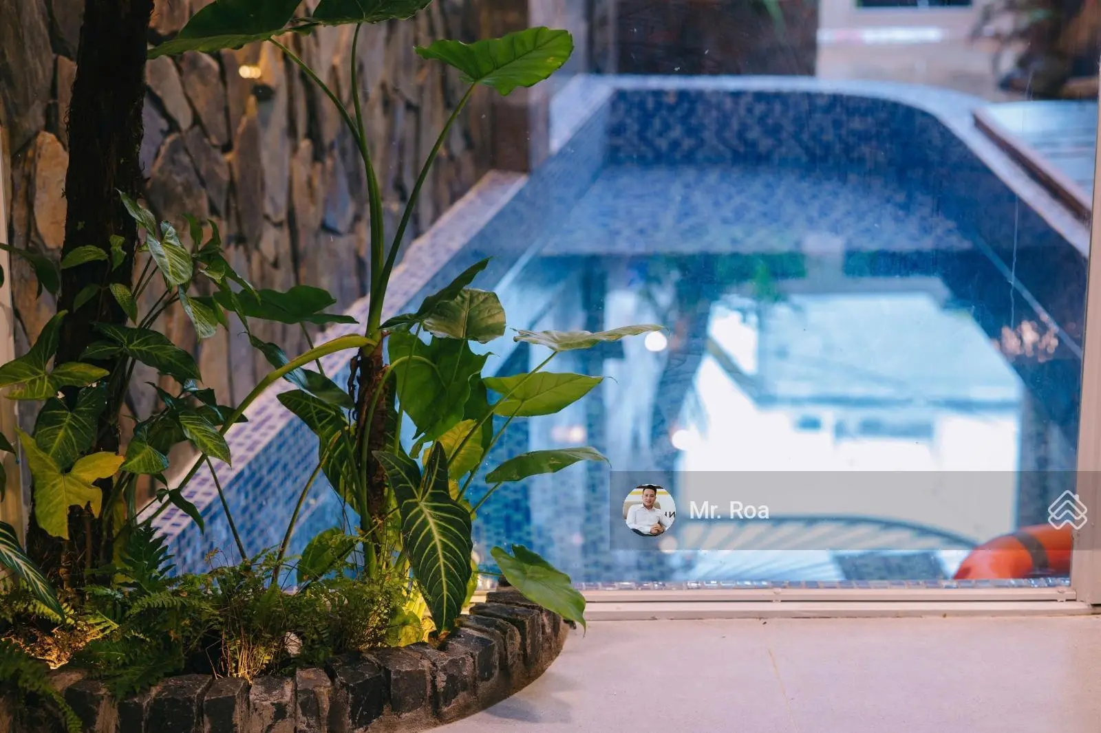 Nhỉnh 10 tỷ sở hữu Villa mini, giá chỉ bằng tiền đất, di chuyển ra biển Mỹ Khê chỉ 5 phút