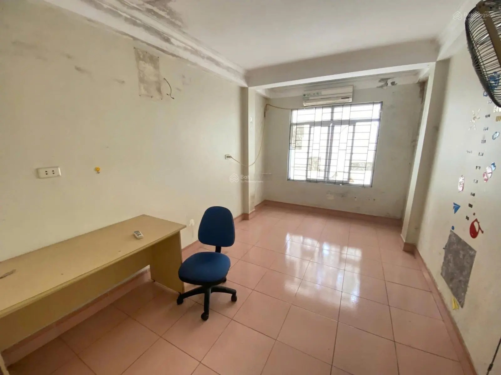 Siêu hiếm ô tô đỗ cửa Vũ Tông Phan ngõ thông gần phố gần hồ 5T 33m2 ở, cho thuê 12tr/ tháng 8.5 tỷ