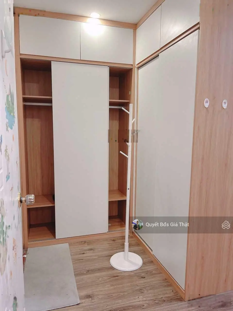 (Giá thật) chính chủ bán căn 75m2 2PN + 2 WC Full Nội Thất giá 4.65 tỷ cc Eco Dream