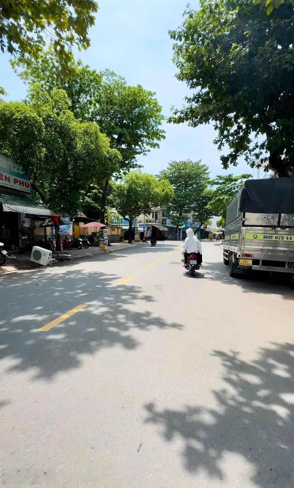 Bán MTKD Đ.Tân quý 4x19m Ngay ngã tư gò dầu tân quý , nhà cấp 4 . Giá 9,2 tỷ Tl