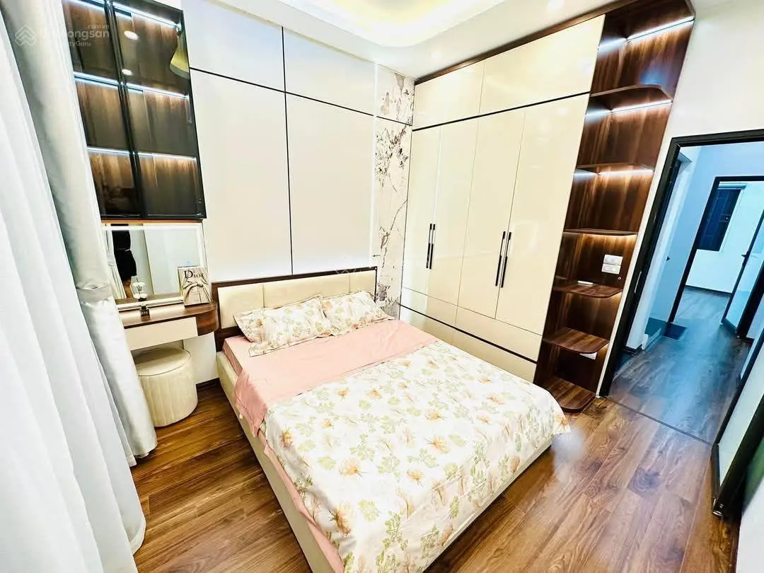 Phải thật nhanh vì chỉ với 5,9 tỷ sở hữu tổ ấm, cung điện 4 tầng 3 phòng ngủ master tại Đội Cấn
