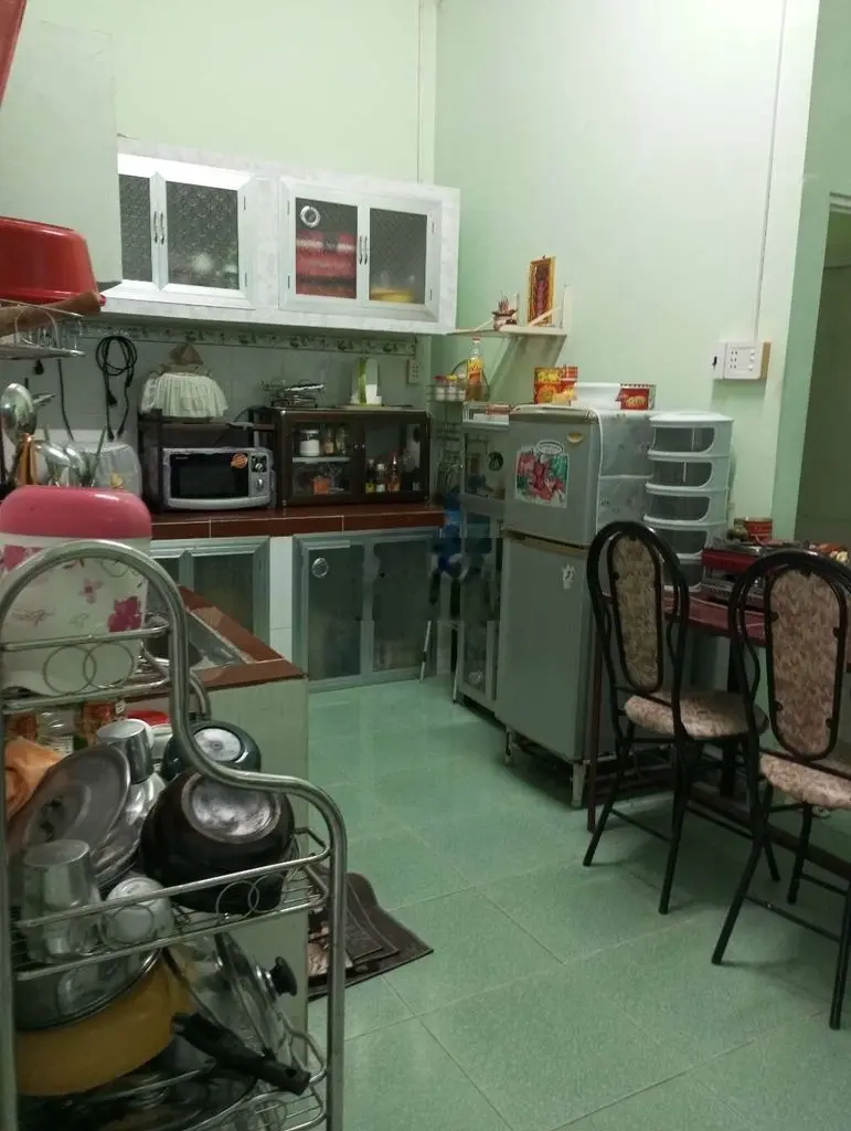 Bán nhà cấp 4, tặng kèm nội thất.