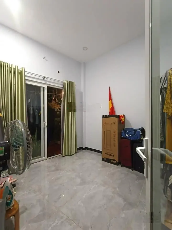 LÊN SÓNG SIÊU PHẨM HOÀNG DƯ KHƯƠNG,Q10, 3TY450,1T,2L , 3PN,4WC, ĐANG CHO THUÊ KHO 15TR/TH,HẺM 5M