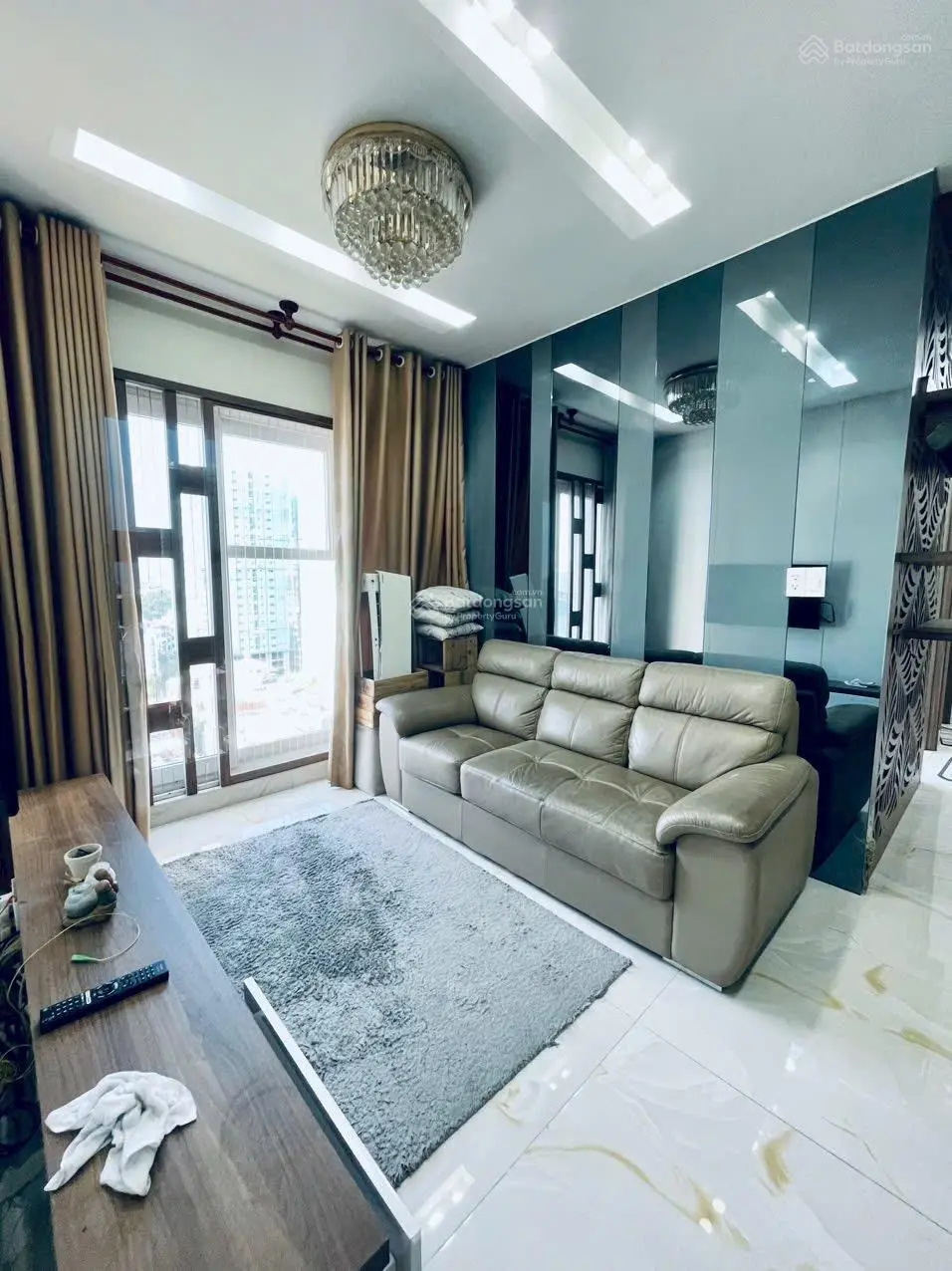 Căn hộ xi ngay trung tâm q10 có sổ 67m2 nội thất sẳn chỉ 5.3 tỷ 0938 030 ***