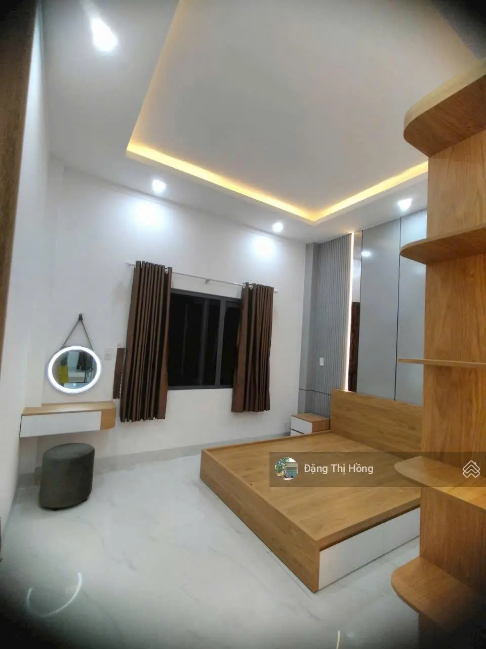 Nhà cần bán ngay đầu đường Phan Văn Đối ngay sau chợ Bà Điểm ra QL 1A 2p, SHR, đang cho thuê 8tr/th
