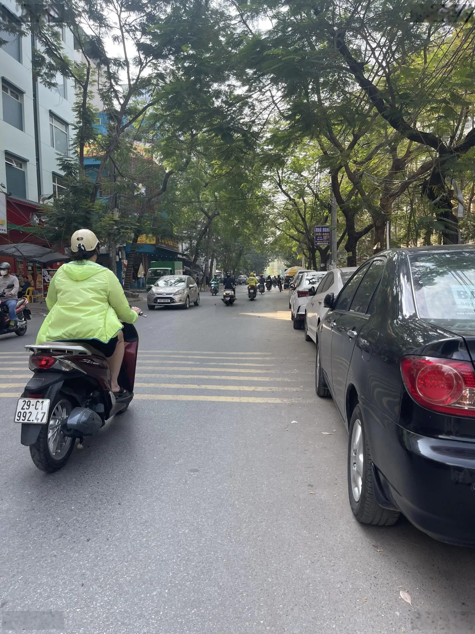 Mặt phố chính Đền Lừ 4làn ôtô tránh dành cho đầu tư. Vị trí đẹp nhất 5tầng diện tích 46m2*16,8tỷ TL