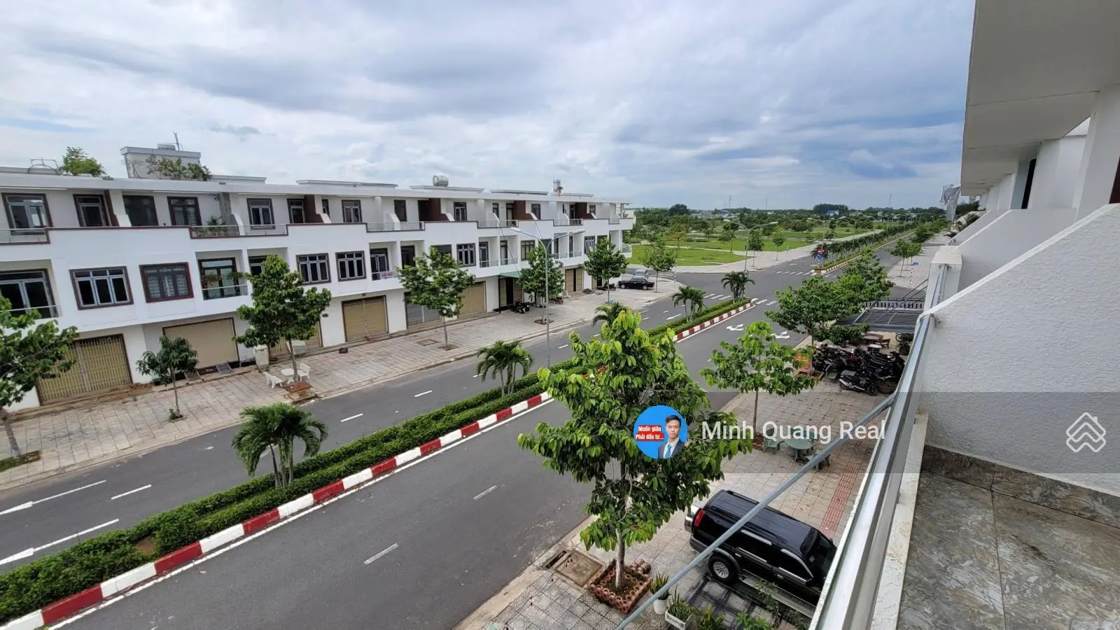 Bán shophouse kinh doanh 3 tầng, 5x20 đường D7 (32m) khu đô thị Bàu Xéo, chỉ 4,x tỷ