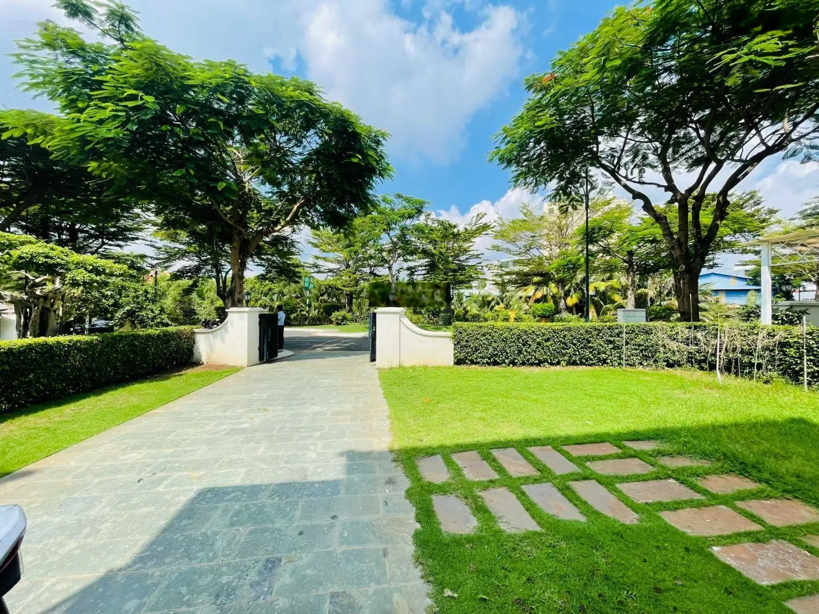Chính chủ - Gửi bán căn, biệt thự đơn lập The Venica view sông, DT đất 487m2, xây 1 triệt 2 lầu
