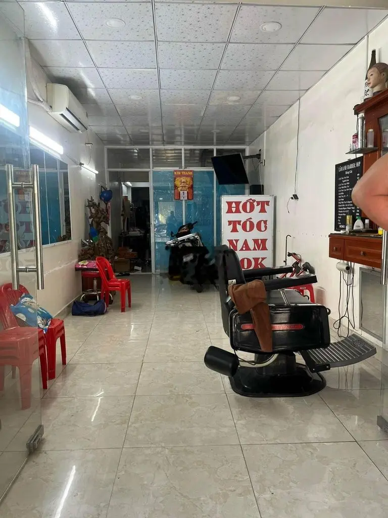 Hàng hot! Bán nhà mặt tiền Phạm Thế Hiển P6 Q8