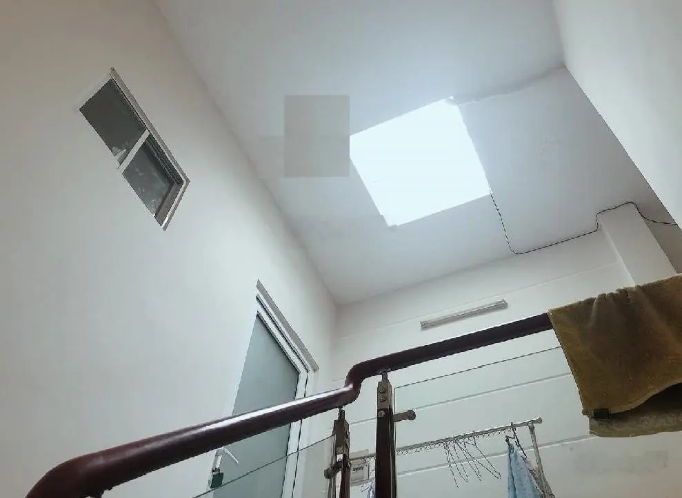 Phạm văn hai - nguyễn bậc - f2-tb -53m2 - 2t - hẻm ba gác - 6,1 tỷ .