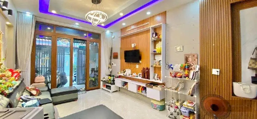 Bán nhà 3Tầng (4 x 12) 3P ngủ, hẻm trước nhà 5m, OTO VÀO NHÀ đường Thống Nhất, Gò Vấp