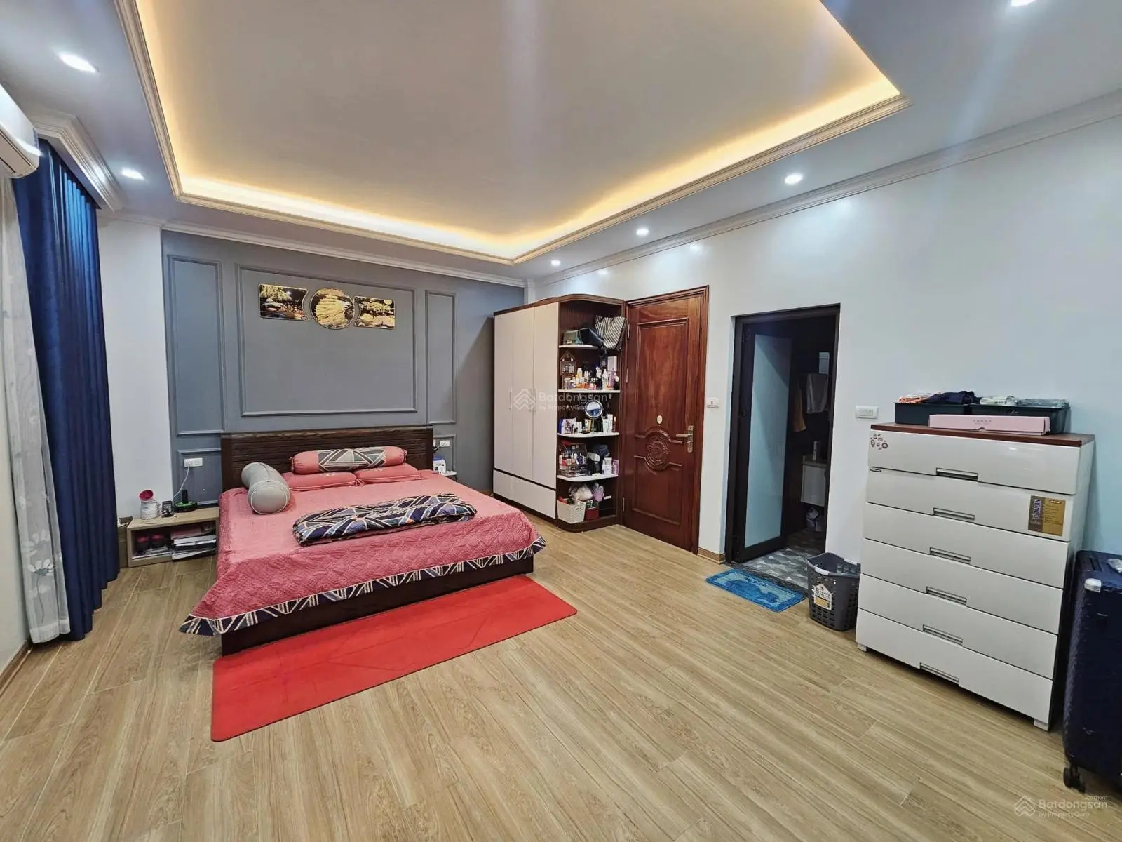 Bán nhà lô góc phố Nguyễn Khang, Yên Hòa, Cầu Giấy DT 40m2 x 6 tầng giá 12,5 tỷ ô tô 7 chỗ vào nhà