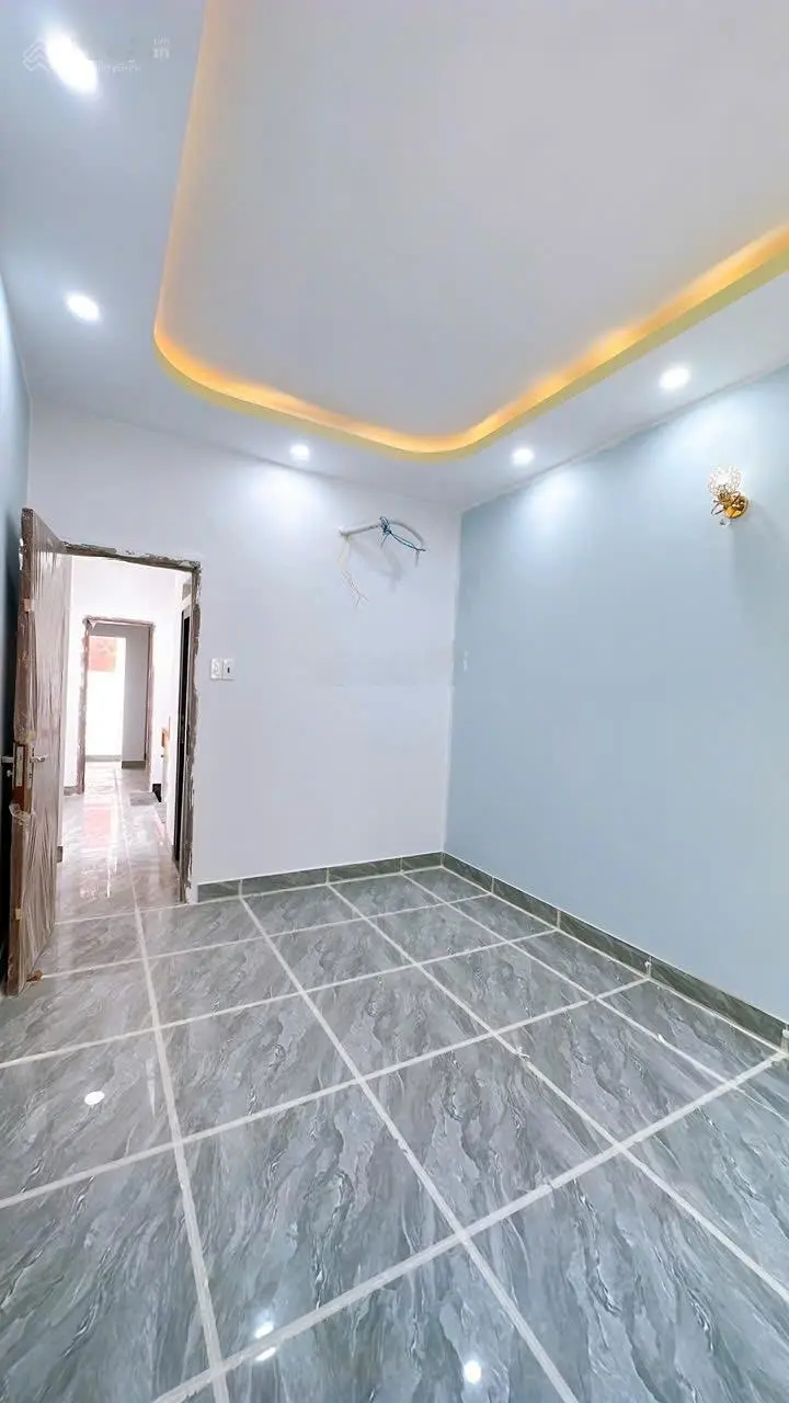 Xe hơi đỗ cửa- 4 Tầng- Khu đường số F4Q4 - 2 MT hẻm trước sau- Giá 7t850